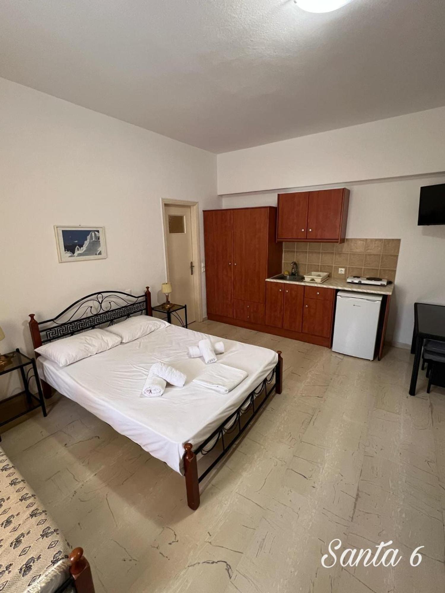 Santa Magia Hotel Kamári Eksteriør billede